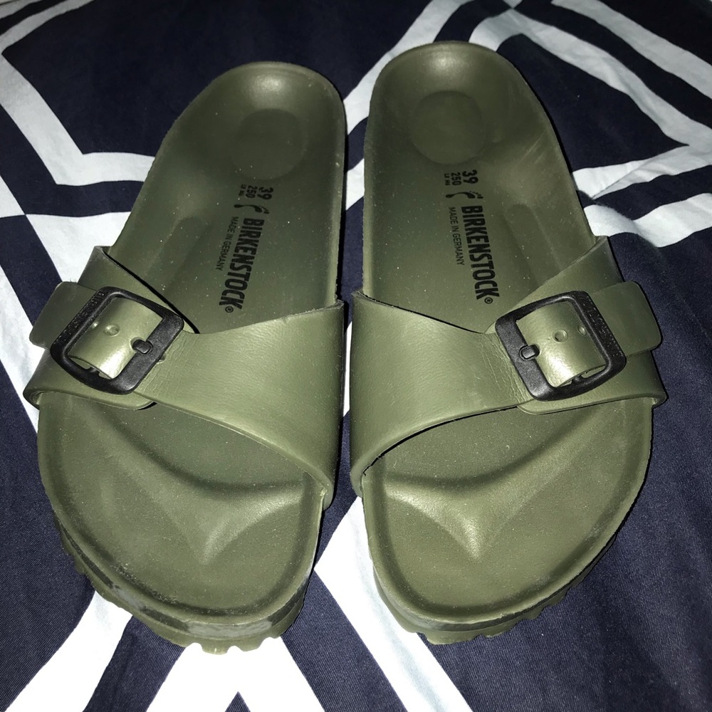 Birkenstock Madrid Essentials Slides